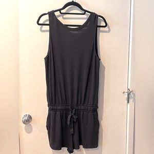 Aritzia Wilfred Free Romper